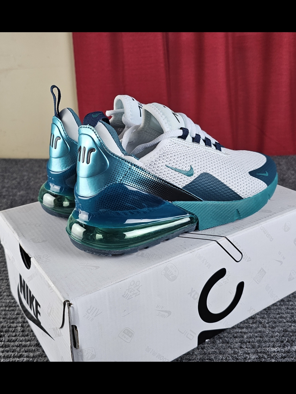 Nike Air Max 270 Women’s Running Shoes - White & Teal New 8,8.5,9 - Picture 4 of 13